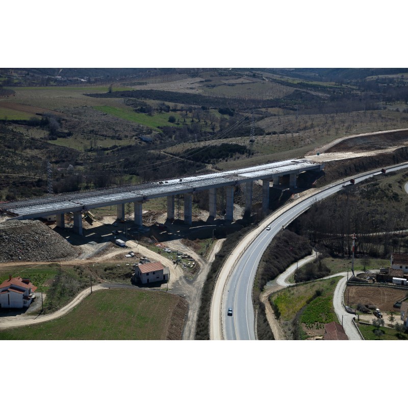 PONTE SOBRE O RIO DO AZIBO